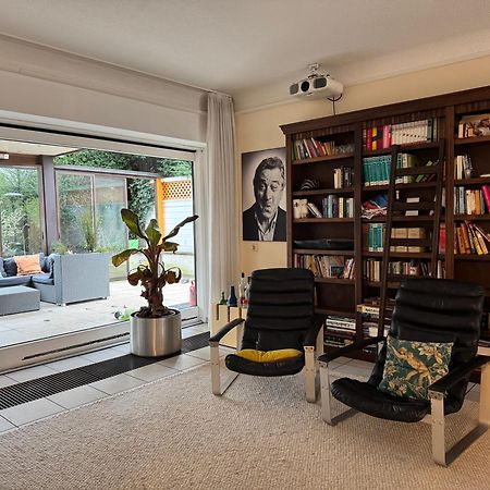 Villa Casa Blanca Mit Privatem Schwimmbad 26 Grad Und Sauna Duisburg Eksteriør billede
