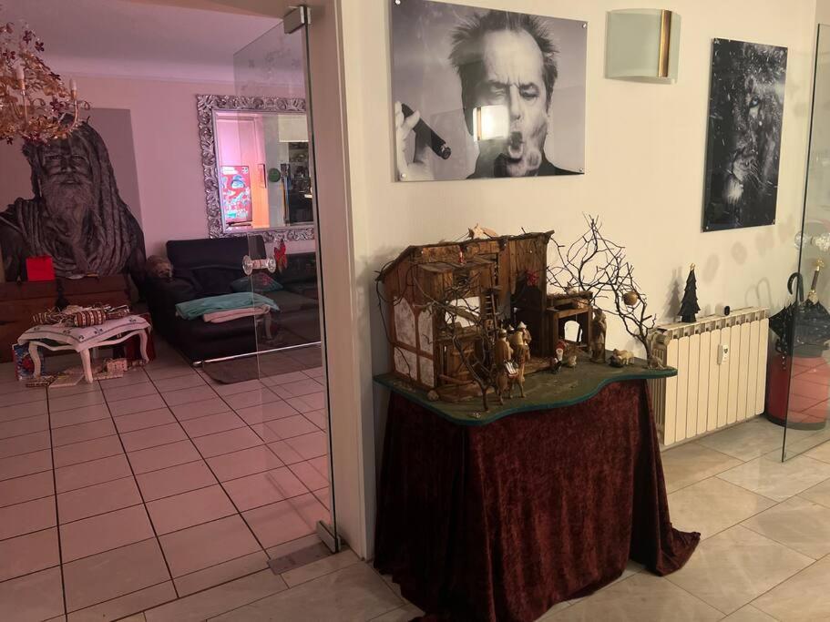 Villa Casa Blanca Mit Privatem Schwimmbad 26 Grad Und Sauna Duisburg Eksteriør billede