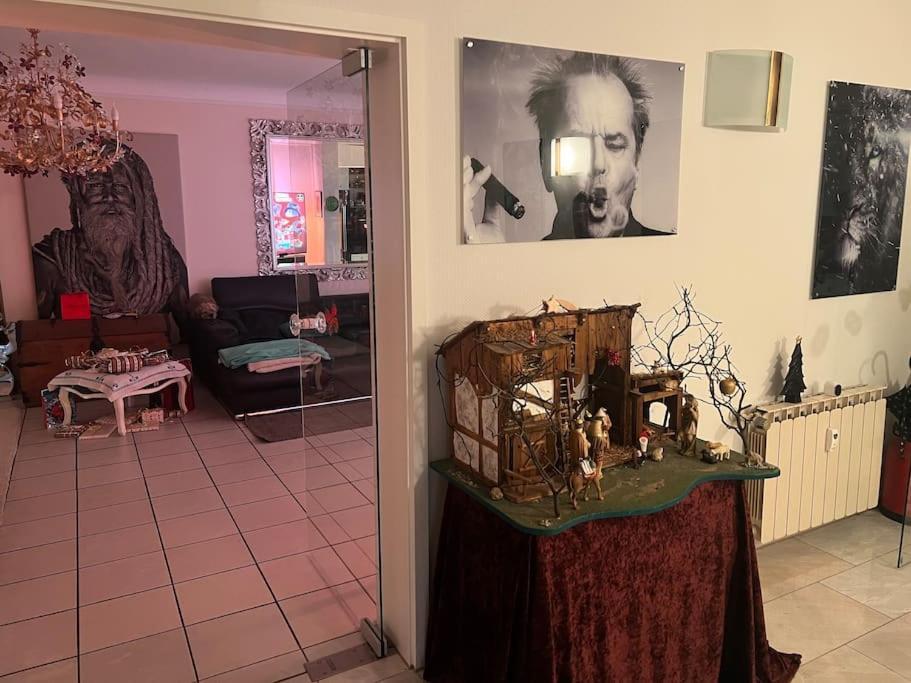 Villa Casa Blanca Mit Privatem Schwimmbad 26 Grad Und Sauna Duisburg Eksteriør billede