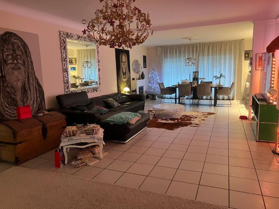 Villa Casa Blanca Mit Privatem Schwimmbad 26 Grad Und Sauna Duisburg Eksteriør billede