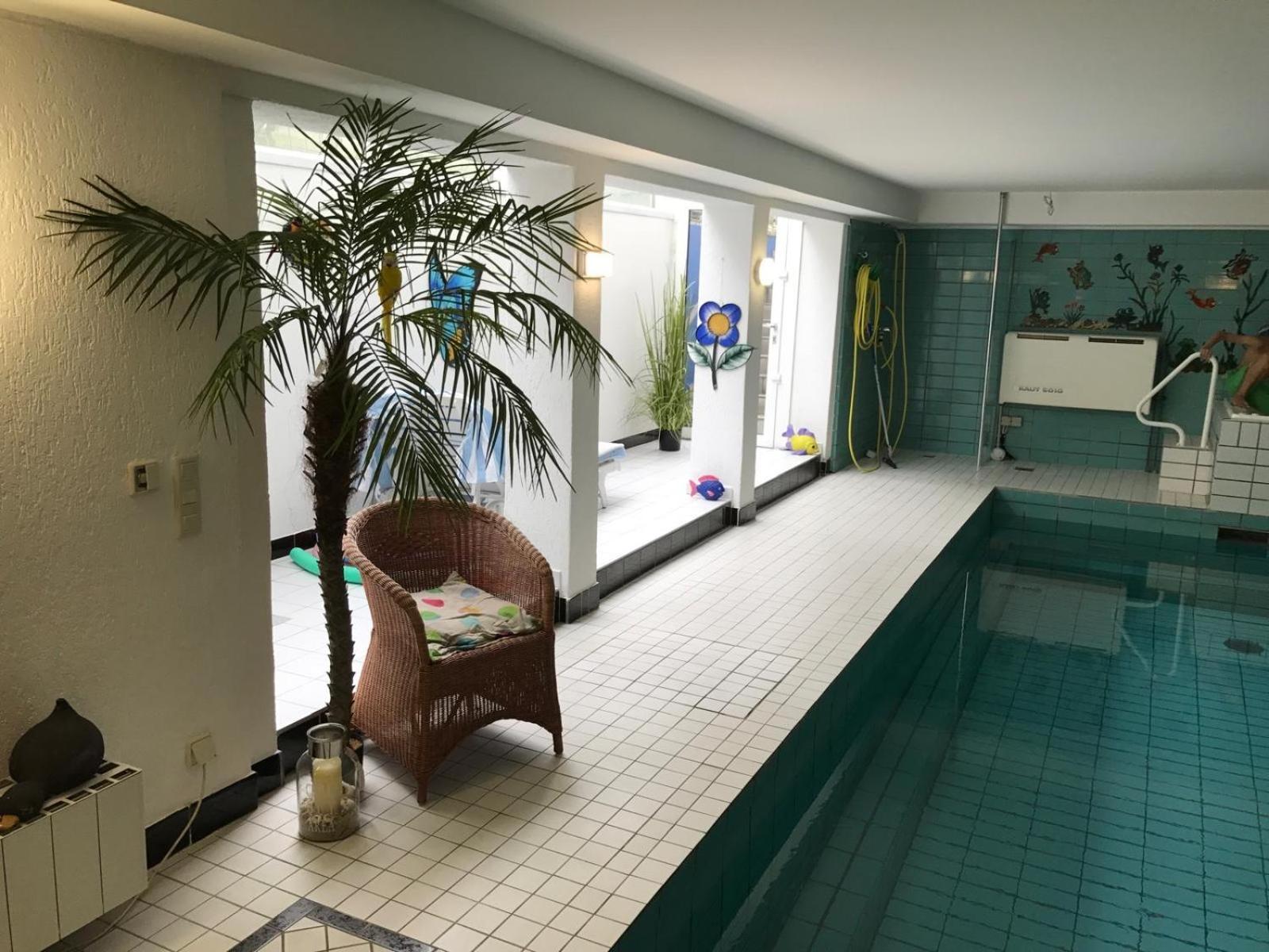 Villa Casa Blanca Mit Privatem Schwimmbad 26 Grad Und Sauna Duisburg Eksteriør billede
