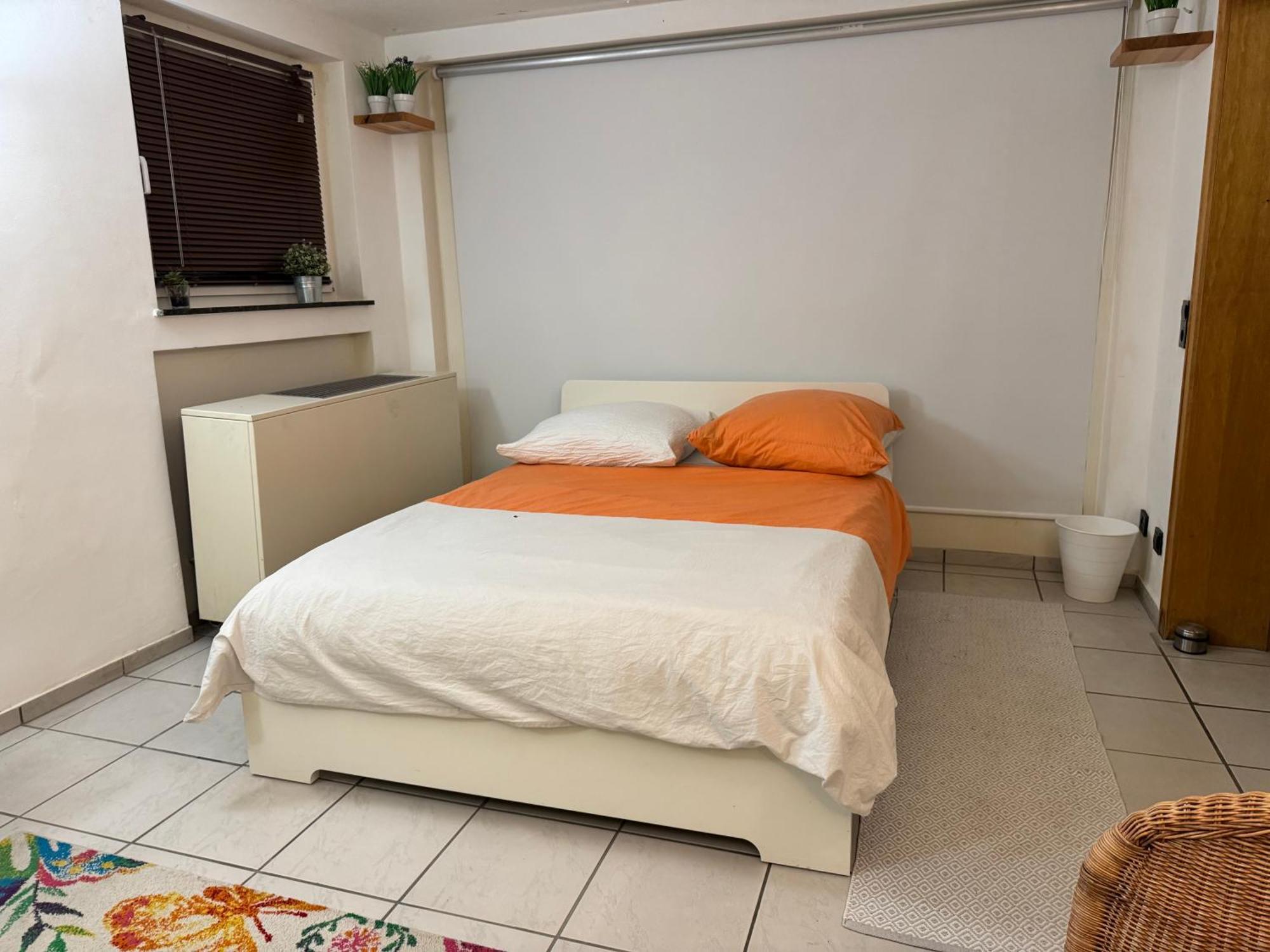 Villa Casa Blanca Mit Privatem Schwimmbad 26 Grad Und Sauna Duisburg Eksteriør billede